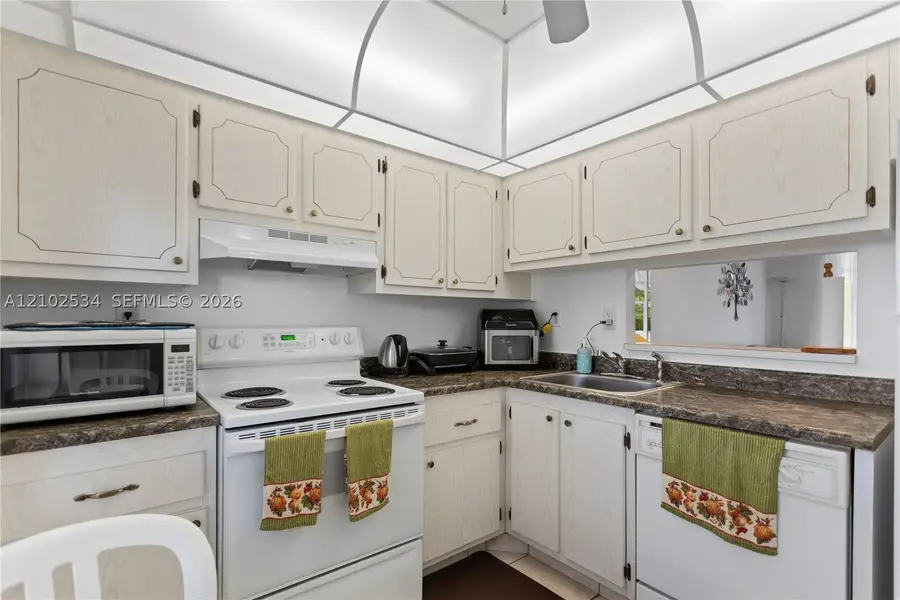 2998 NW 48th Ter #424, Lauderdale Lakes, FL 33313 - #2