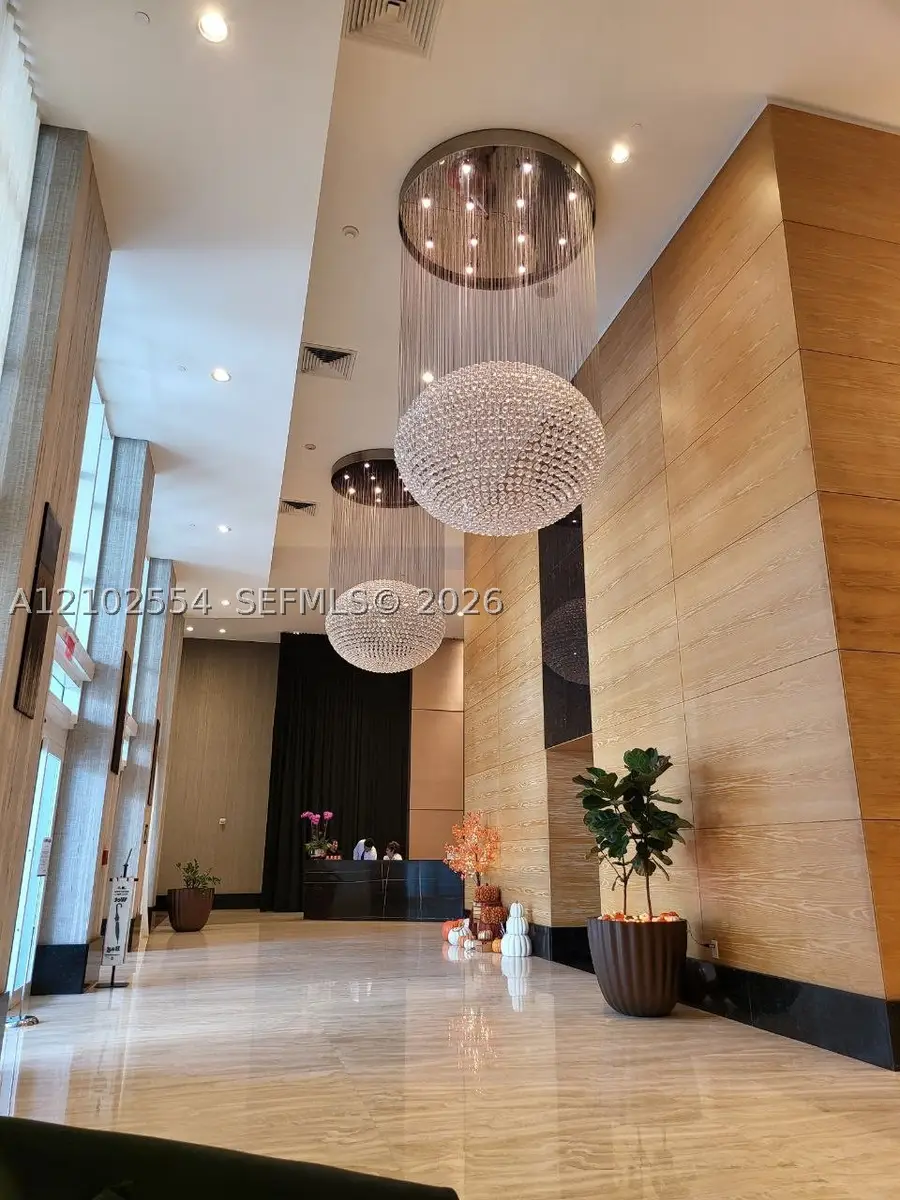 950 Brickell Bay Dr #4005, Miami, FL 33131 - #3