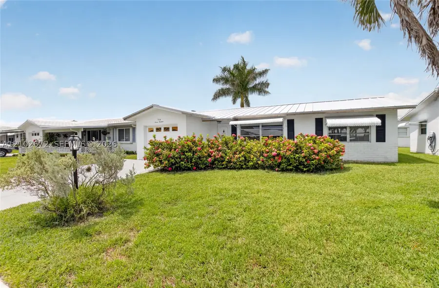 719 SW 18th St, Boynton Beach, FL 33426 - #3