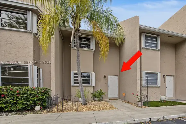 16244 SW 92nd Ave #3, Palmetto Bay, FL 33157