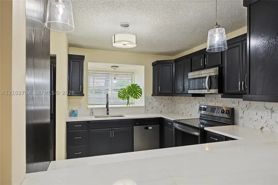 16244 SW 92nd Ave #3, Palmetto Bay, FL 33157 - #2