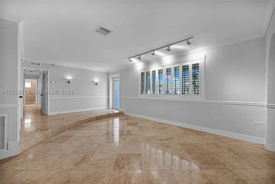 5845 SW 94th Pl, Miami, FL 33173 - #3