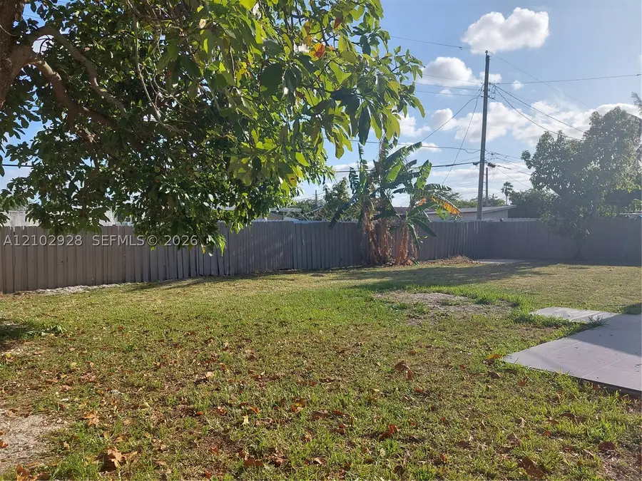 1030 NE 214th St, Miami, FL 33179 - #3