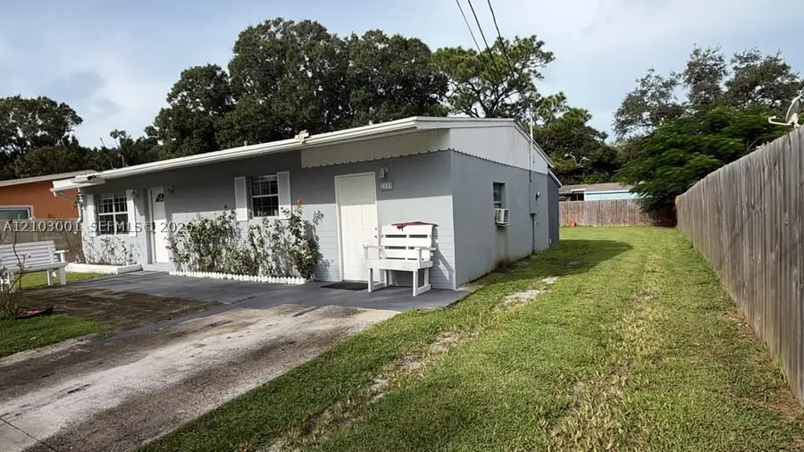 2509 Oleander Blvd, Fort Pierce, FL 34982 - #2