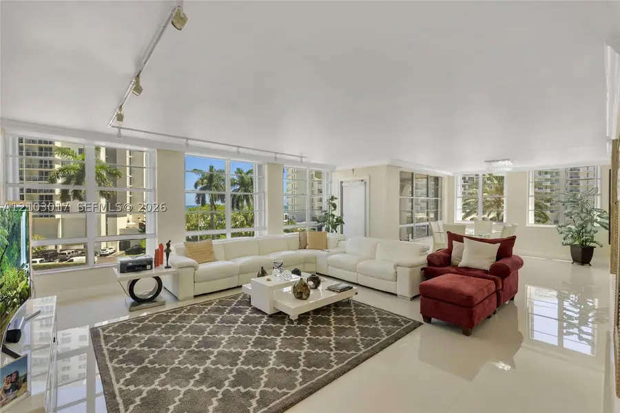 5660 Collins Ave #4B, Miami Beach, FL 33140 - #3