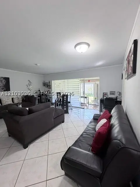 17204 SW 113 Ct #21942E, Miami, FL 33157