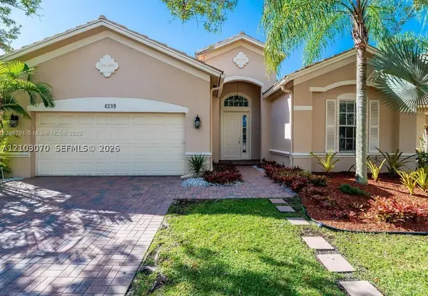 4339 W Whitewater Ave, Weston, FL 33332