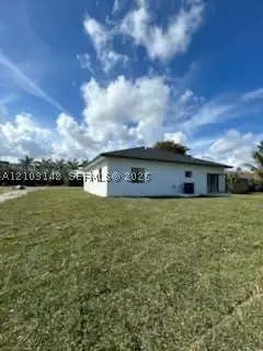 3330 NW 101st St, Miami, FL 33147 - #3