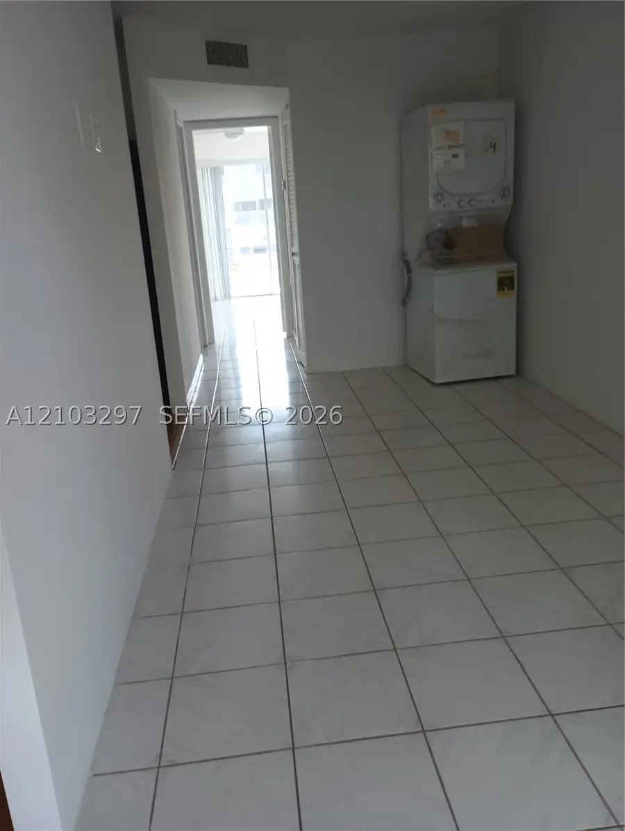 9141 Sunrise Lakes Blvd #219, Sunrise, FL 33322 - #3