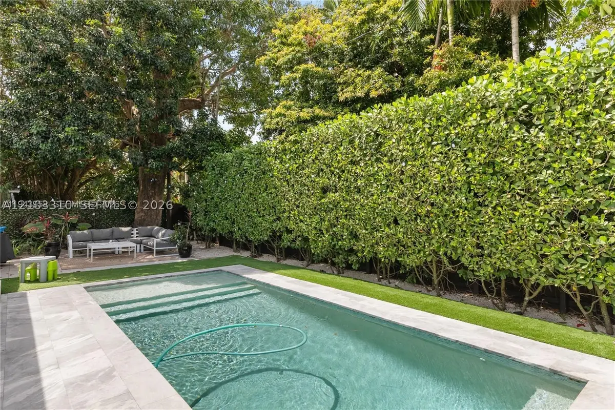 11810 W Biscayne Canal Rd, Miami, FL 33161 - #1
