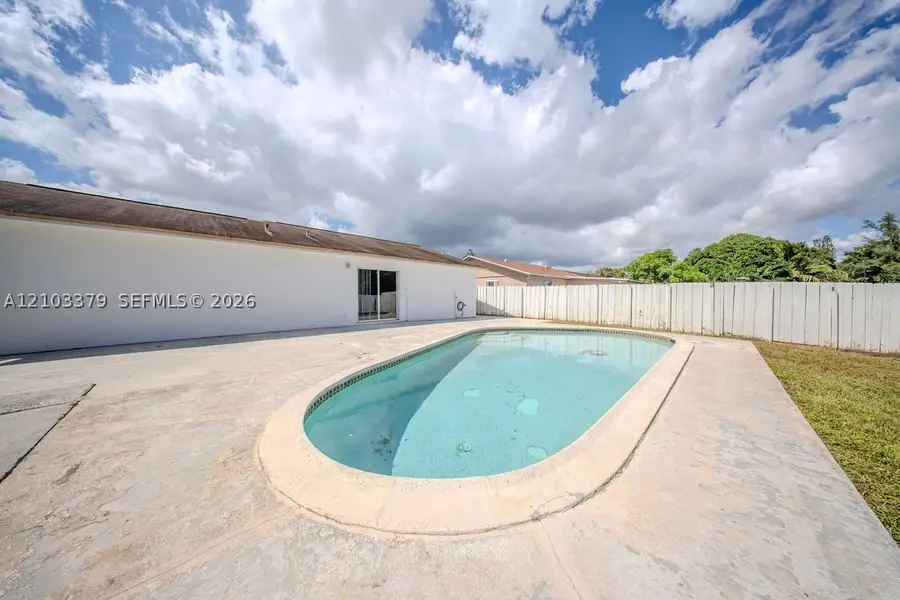 405 SW 78th Ter, North Lauderdale, FL 33068 - #3