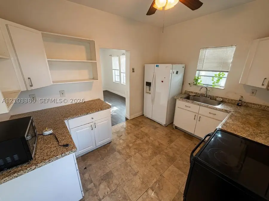706 9th St, West Palm Beach, FL 33401 - #3