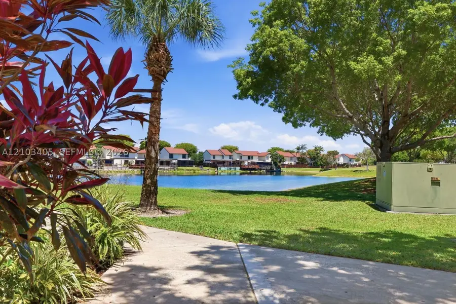 10022 NW 7th St #205, Miami, FL 33172 - #3