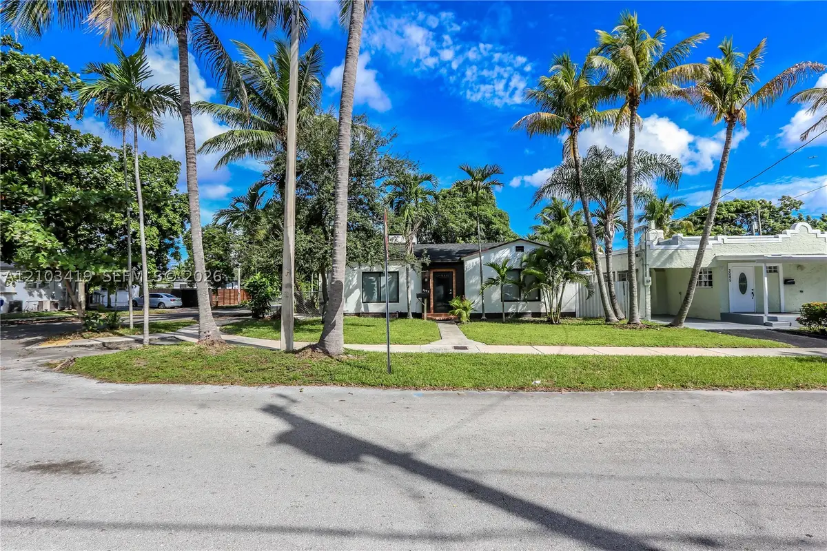 3095 NW 3rd St, Miami, FL 33125 - #1
