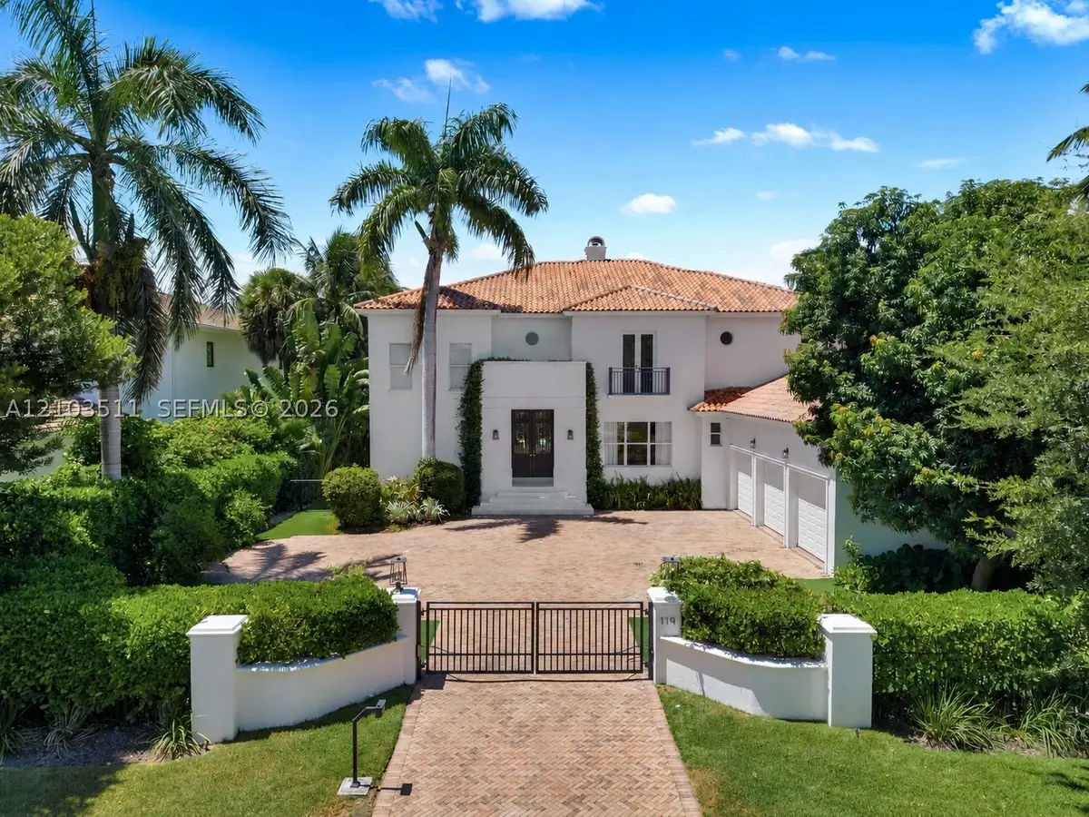 119 Paloma Dr, Coral Gables, FL 33143 - #1
