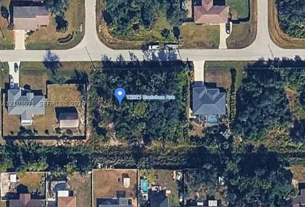 12021 Gretchen Ave, Port Charlotte, FL 33981