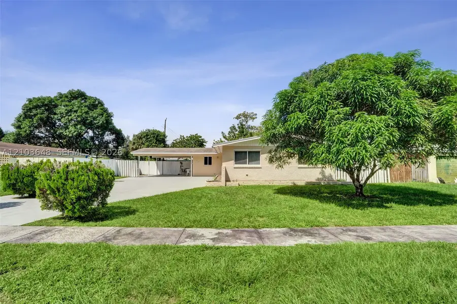 4839 NW 2nd Ct, Plantation, FL 33317 - #3