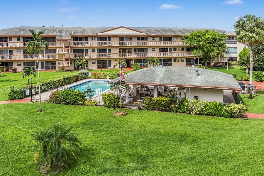 5300 Washington St #H137, Hollywood, FL 33021 - #2