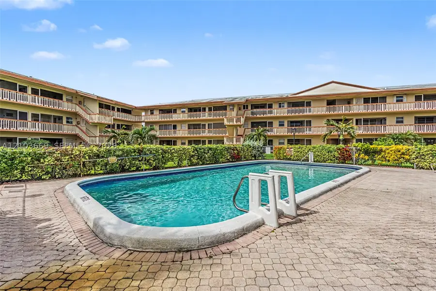 5300 Washington St #H137, Hollywood, FL 33021 - #3