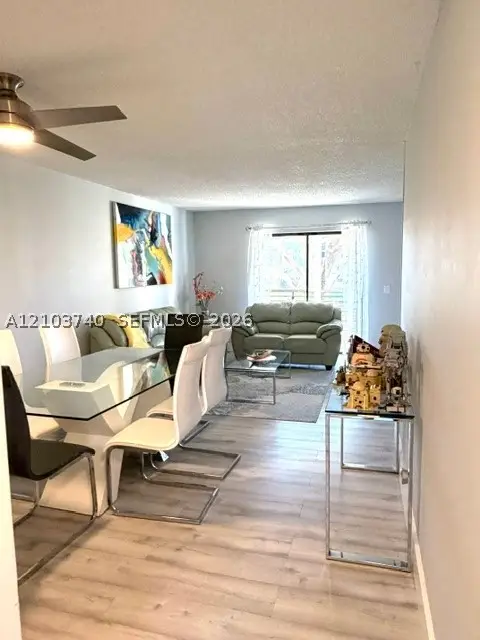 10405 Sunrise Lakes Blvd #202, Sunrise, FL 33322 - #3