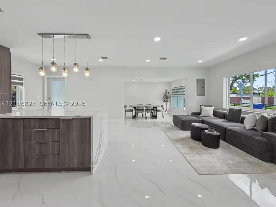 1530 SW 24th Ave, Miami, FL 33145 - #2