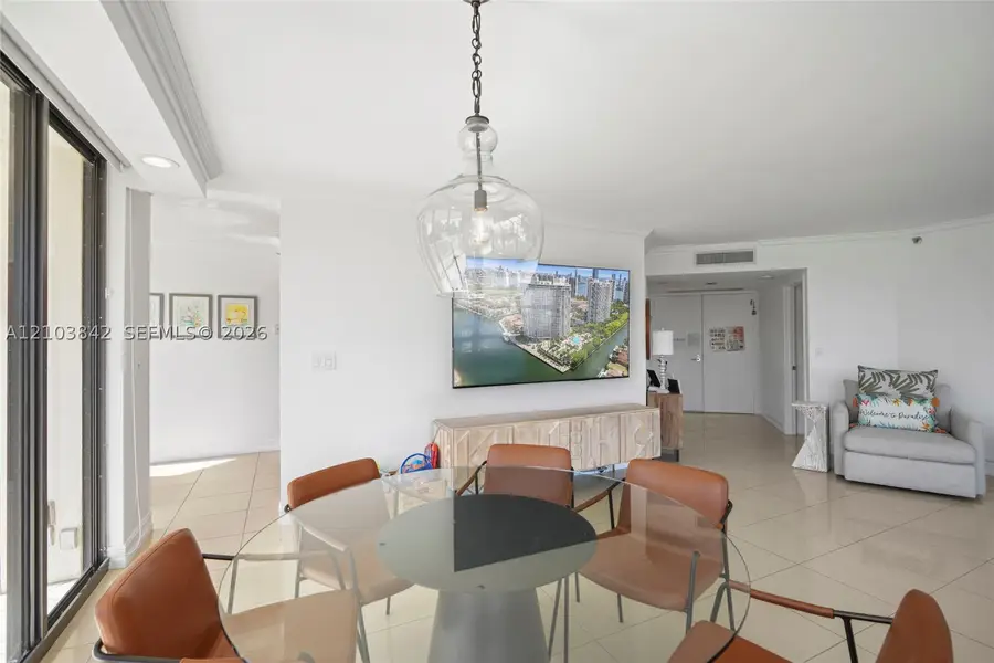 1000 W Island Blvd #504, Aventura, FL 33160 - #3