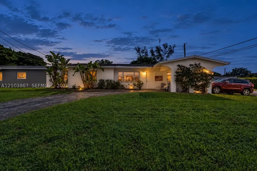 5630 SW 55th Ave, Davie, FL 33314 - #3