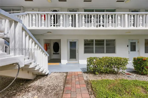 86 Andover D #86, West Palm Beach, FL 33417