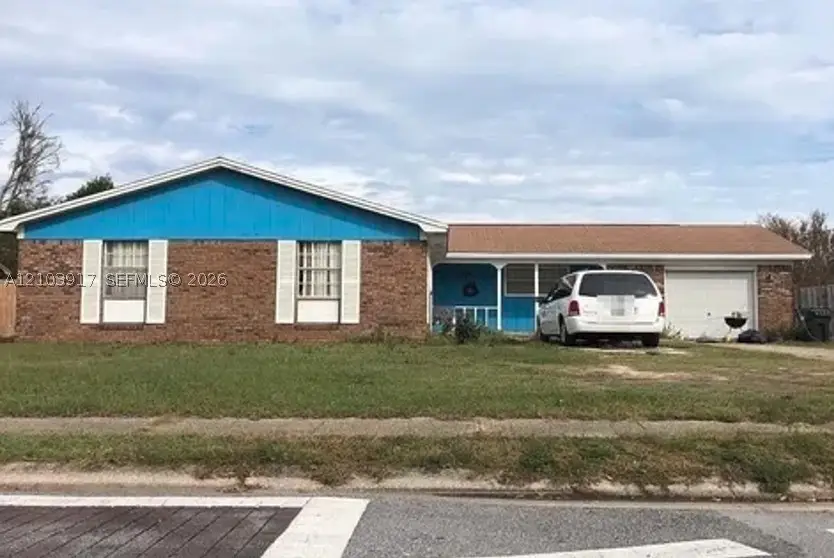 4955 Lanett Dr, Bellview, FL 32526 - #1