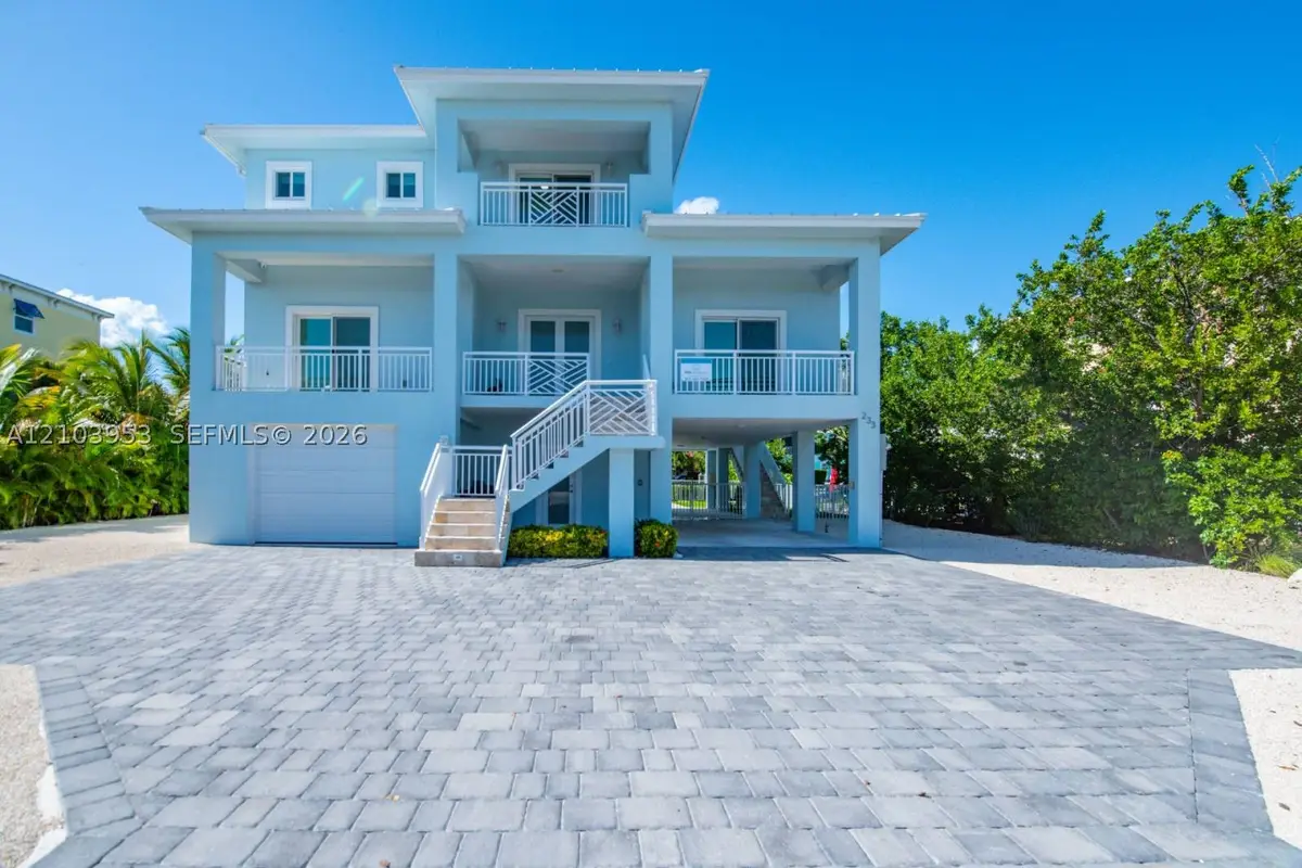 233 Sombrero Beach Rd, Marathon, FL 33050 - #1
