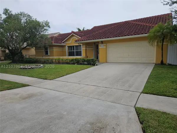 16258 NW 12th St, Pembroke Pines, FL 33028
