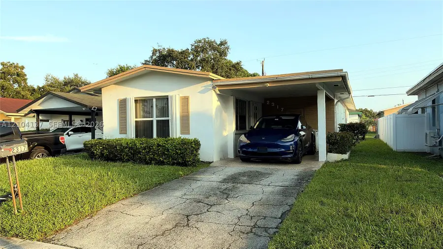 2317 Hope St, Hollywood, FL 33020 - #2