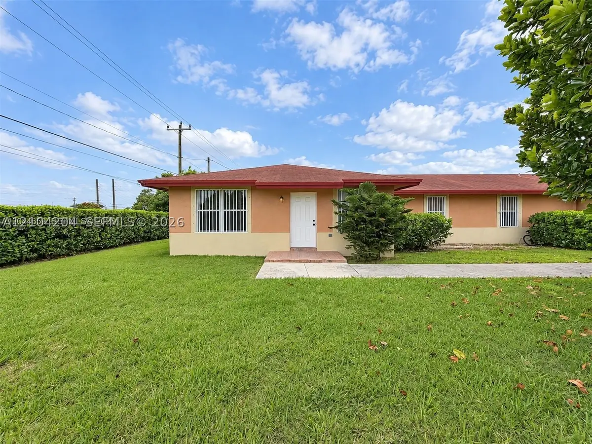 10530 SW 183rd St, Miami, FL 33157 - #1