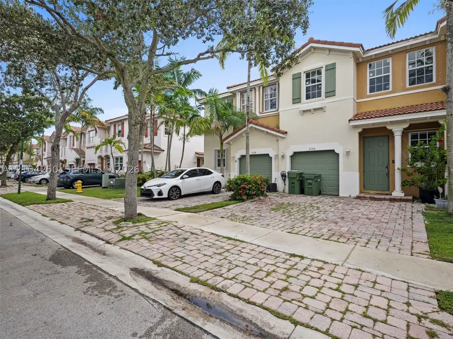 2104 NE 3rd Ct, Homestead, FL 33033 - #2