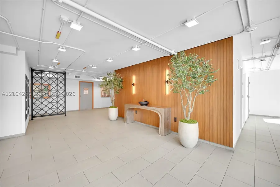 2075 NE 164th St #510, North Miami Beach, FL 33162 - #2