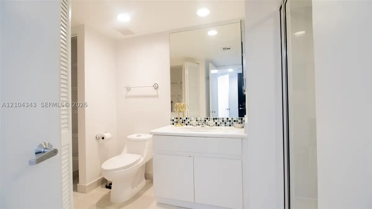 16425 Collins Ave #1215, Sunny Isles Beach, FL 33160 - #1
