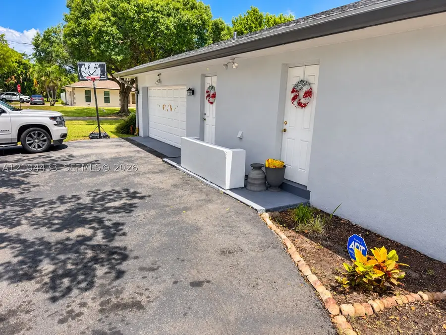 7380 NW 9th St, Plantation, FL 33317 - #3