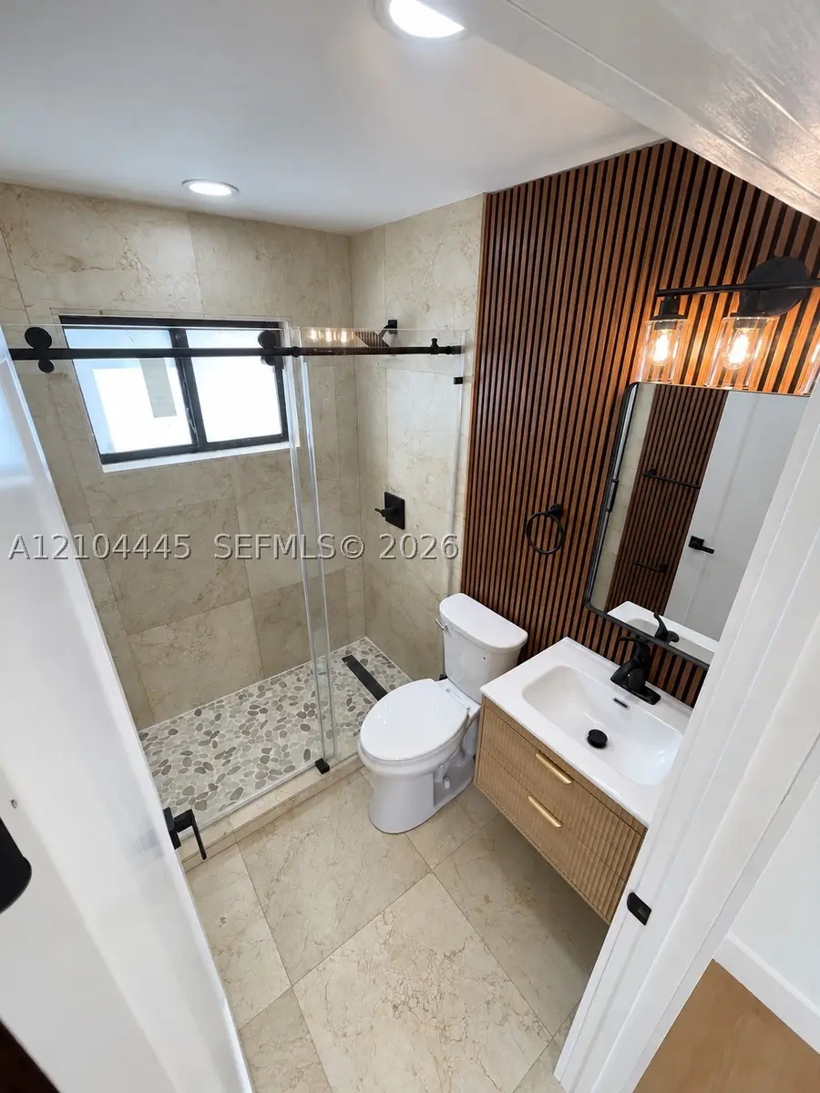 6420 Franklin St, Hollywood, FL 33024 - #3