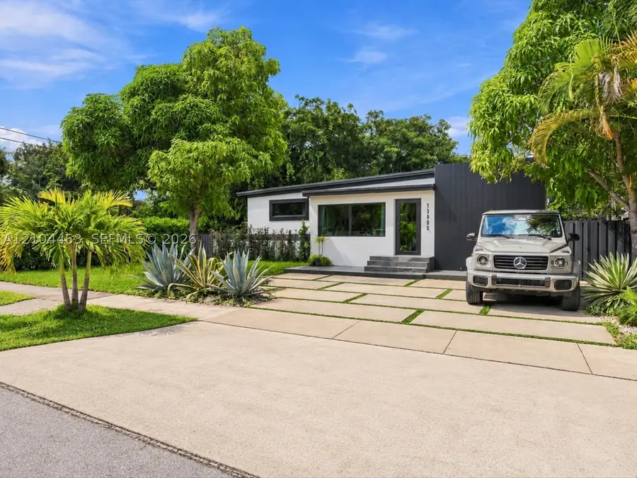 13900 NE 16th Ct, North Miami, FL 33181 - #2