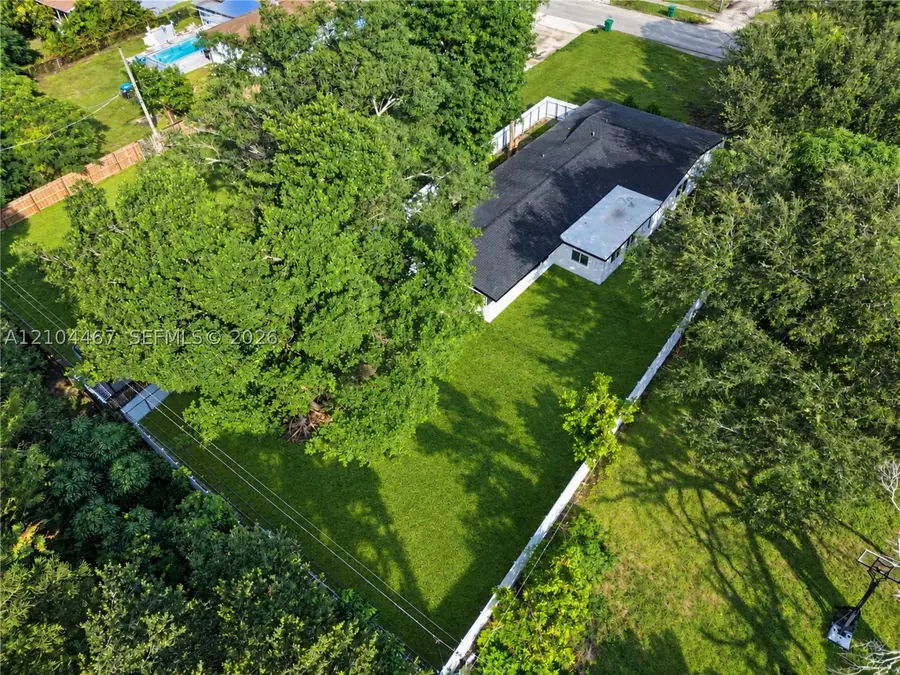 6208 SW 26th St, Miramar, FL 33023 - #2