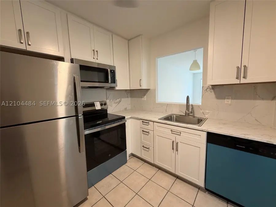 5001 W Oakland Park Blvd #305, Lauderdale Lakes, FL 33313 - #2