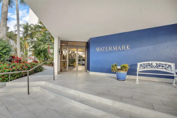 520 SE 12th St #305, Dania Beach, FL 33004