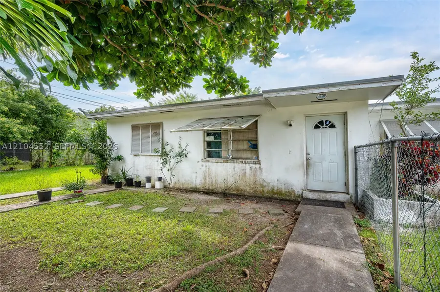 174 NE 14th St, Homestead, FL 33030 - #2