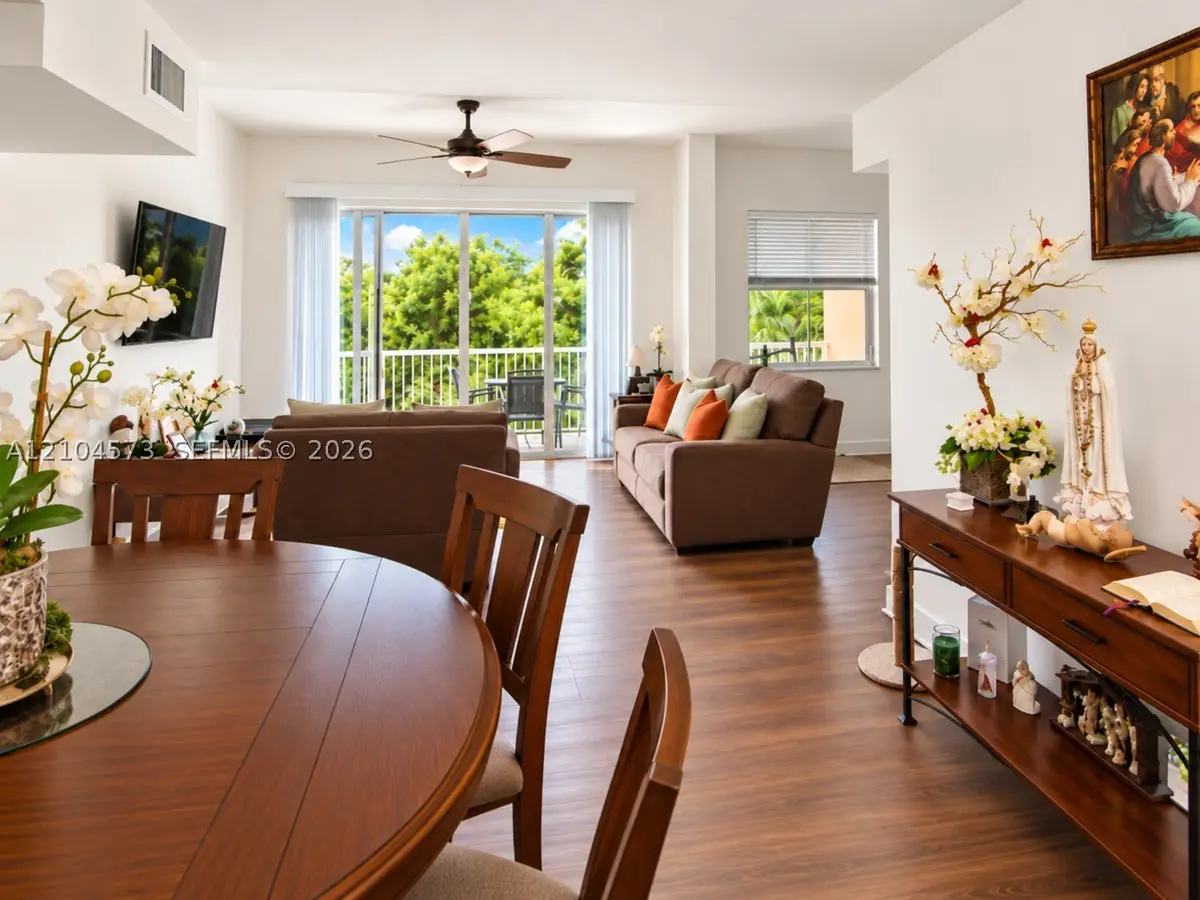 609 E Sheridan St #404, Dania Beach, FL 33004 - #1