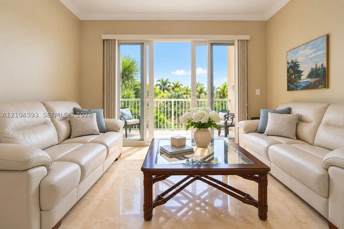 609 E Sheridan St #405, Dania Beach, FL 33004 - #1
