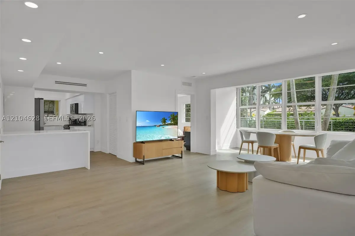 4800 Pine Tree Dr #101, Miami Beach, FL 33140 - #1