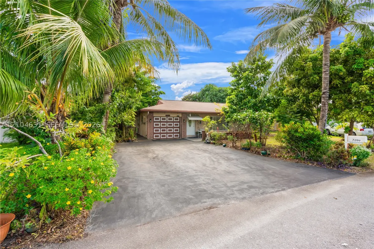 7200 NW 92nd Ter, Tamarac, FL 33321 - #1