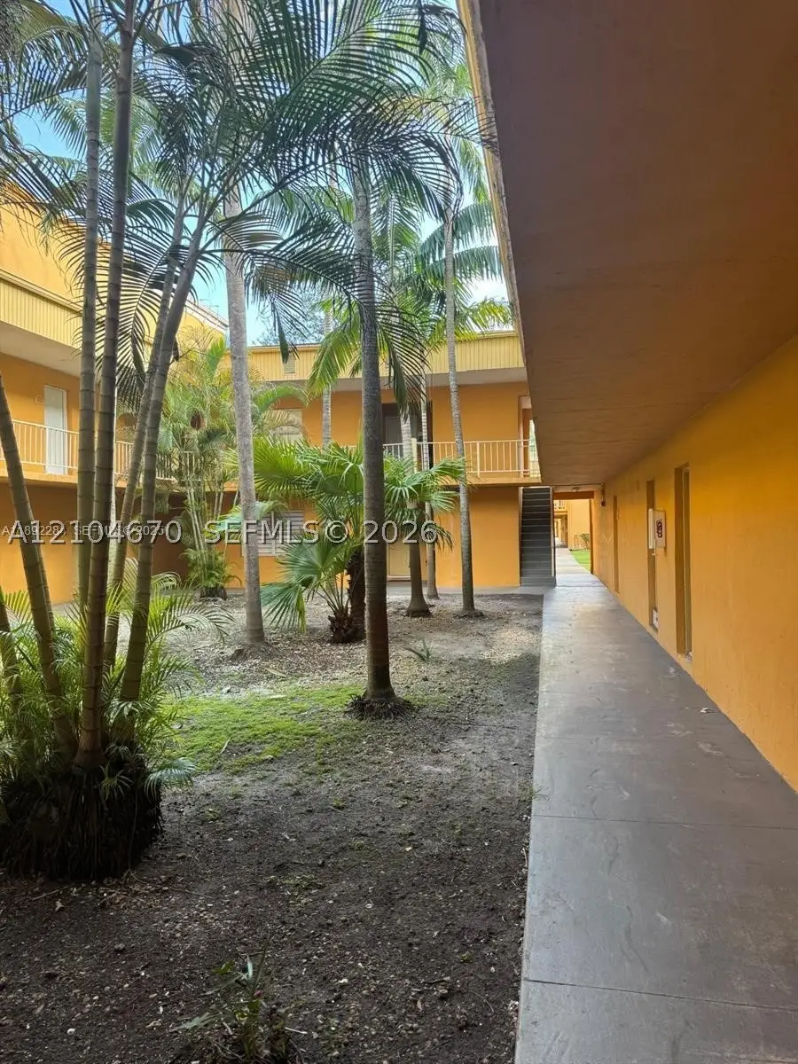 17901 NW 68th Ave #R102, Hialeah, FL 33015 - #2