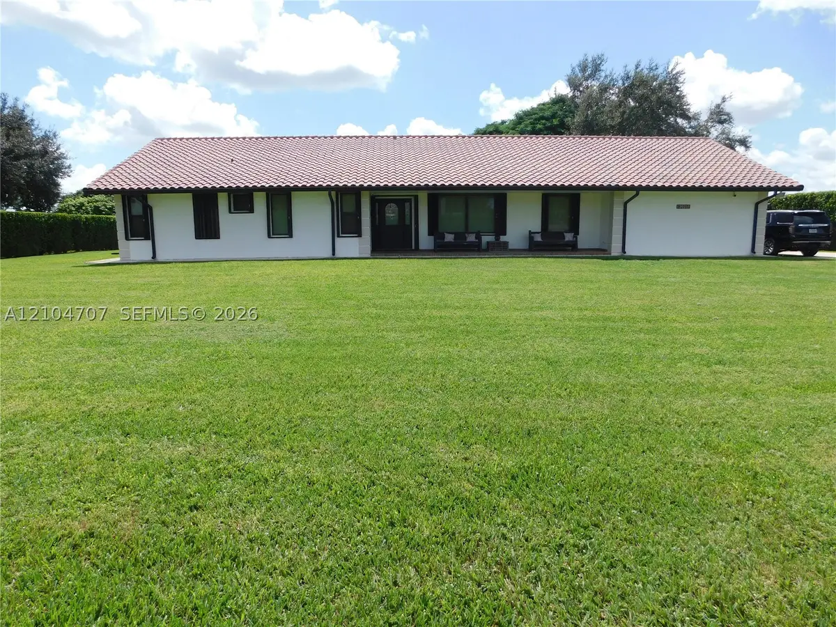 20500 SW 198th St, Miami, FL 33187 - #1