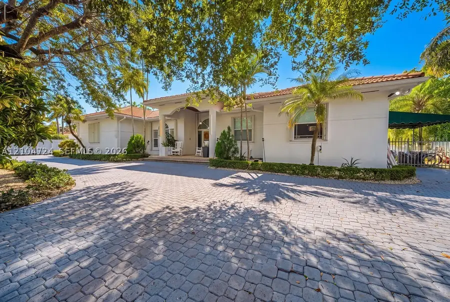 5750 SW 67th Ave, Miami, FL 33143 - #2